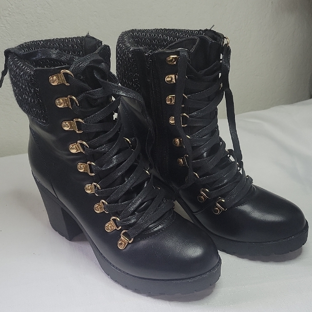 Catharine Malandrino Black Lace-Up Ankle Boots
